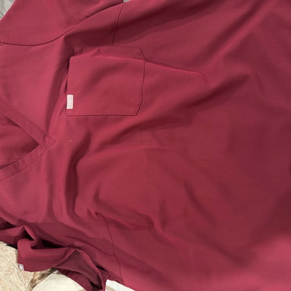 Figs Women Maroon V-Neck Scrubs